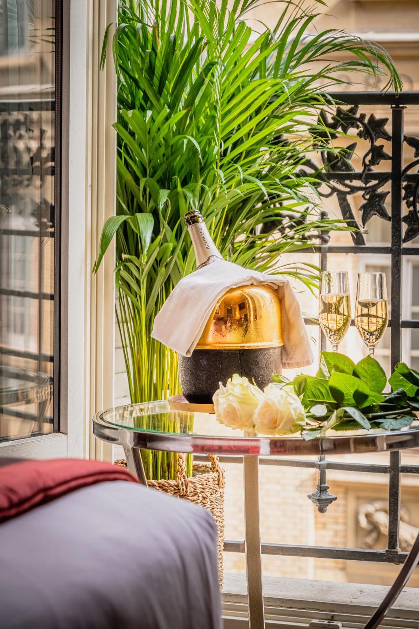 Hotel Trianon Rive Gauche Paris Bagian luar foto